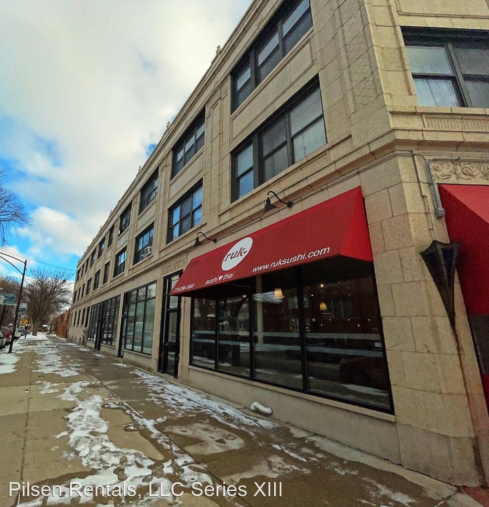 4425-31 N. Milwaukee Ave & 5055-65 W. Agatite Ave - Photo 1