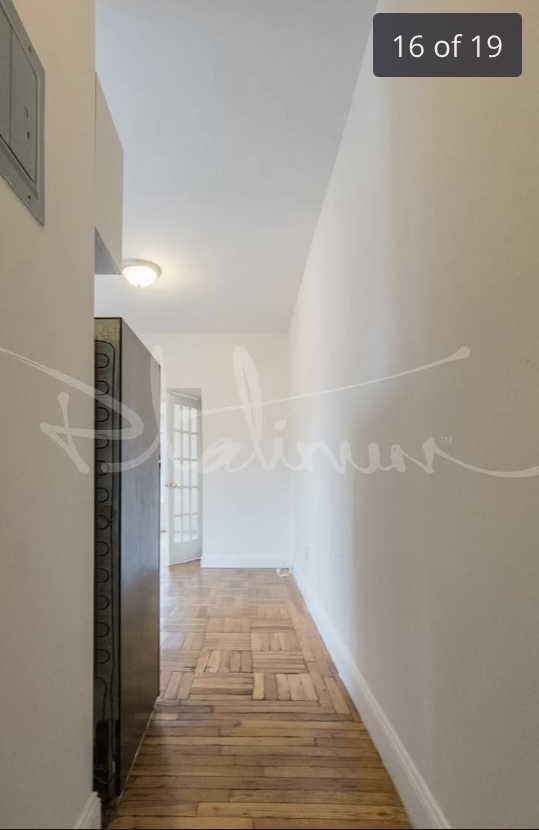 715 East 5th Street - Photo 1