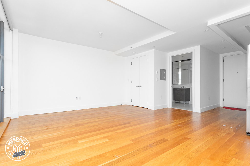 1040 Dean Street - Photo 6