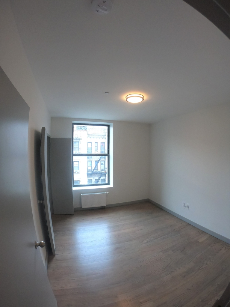 565 West 144th Street - Photo 6