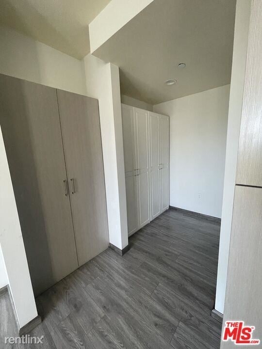 10815 Missouri Ave Apt 302 # # - Photo 3