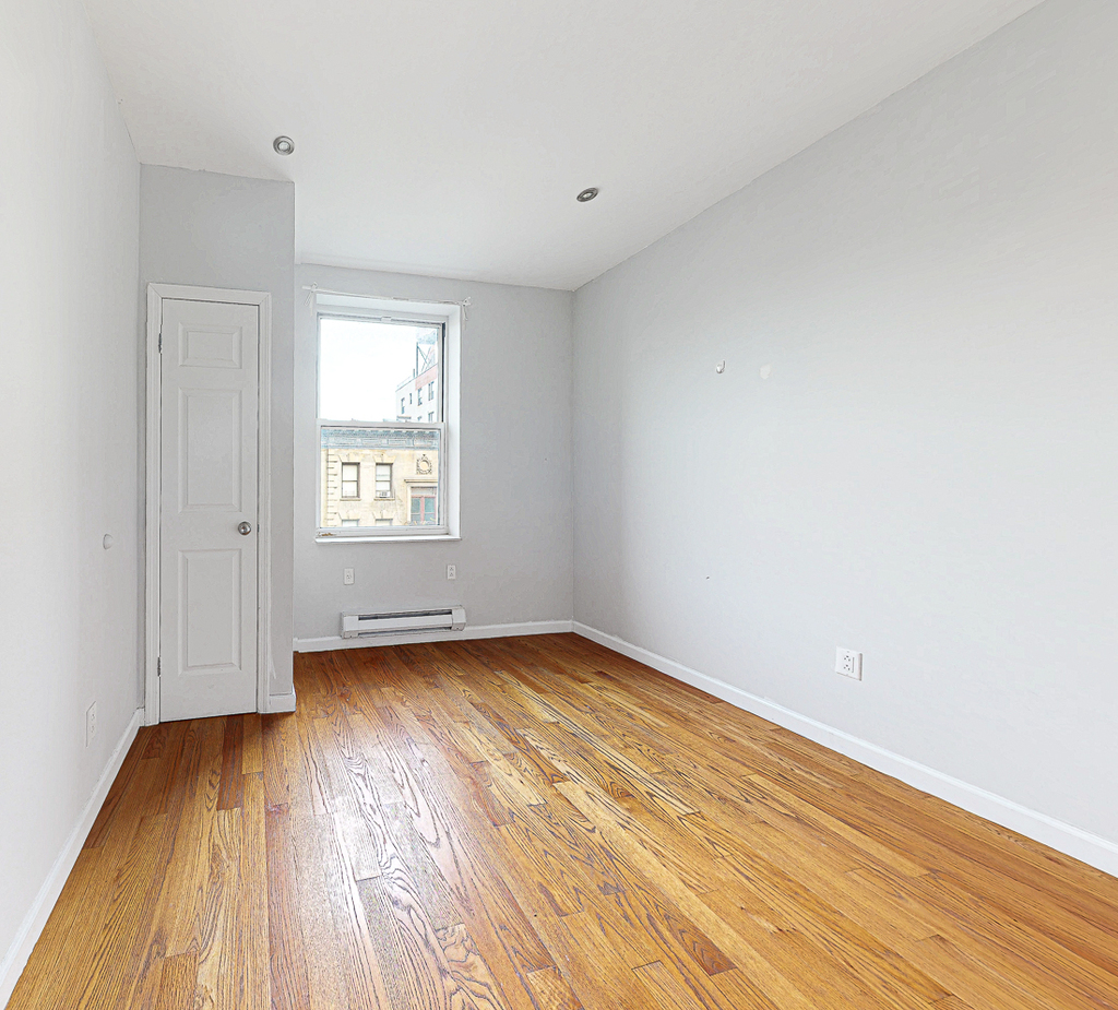 210 West 107th Street #5H - Photo 4