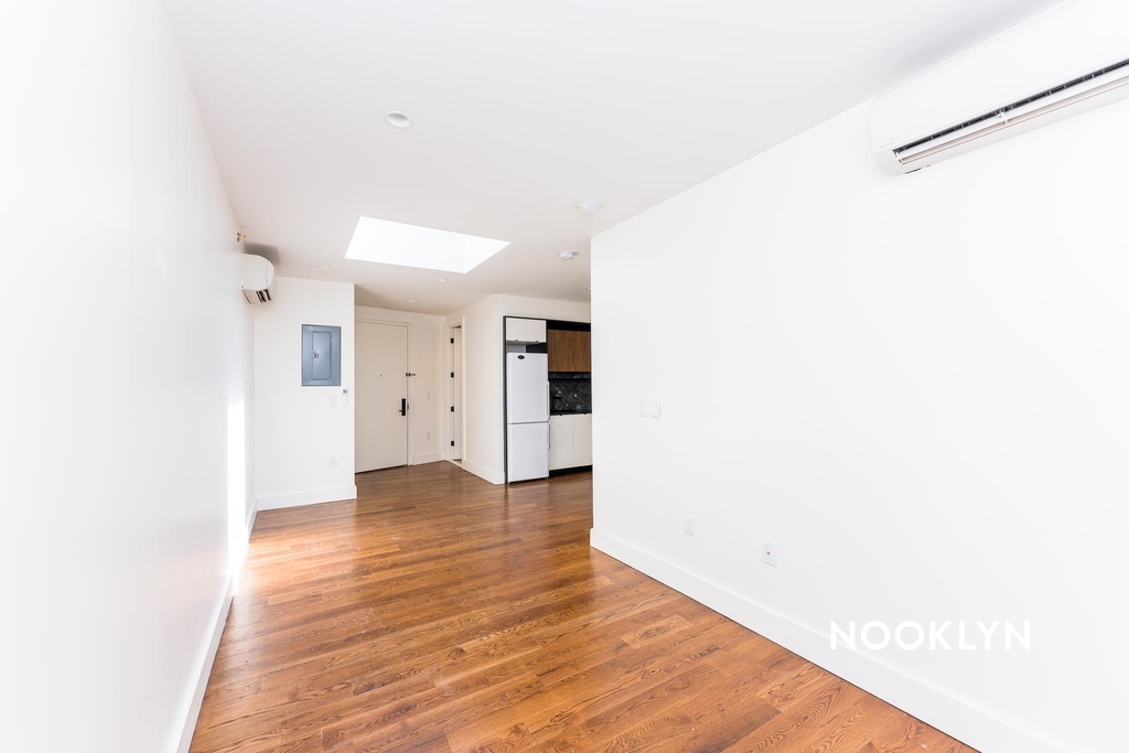 1054 Bushwick Avenue - Photo 11