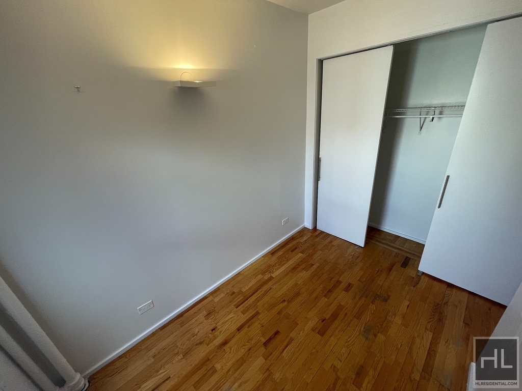 West 144 Street - Photo 5