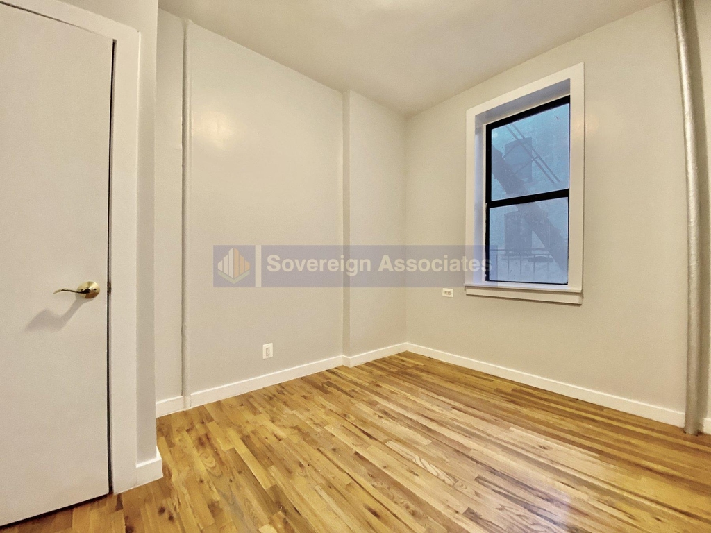 618 Academy Street - Photo 4