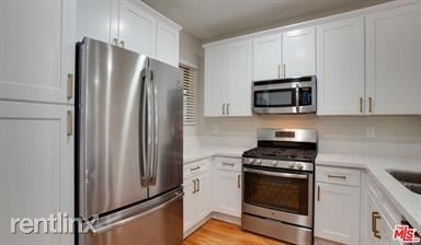 340 Hauser Blvd # 5-411 - Photo 3