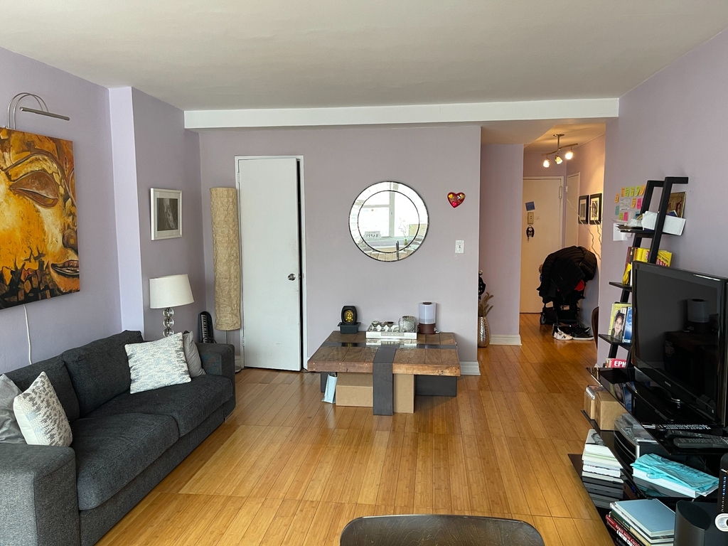 155 East 34th Street - Photo 9