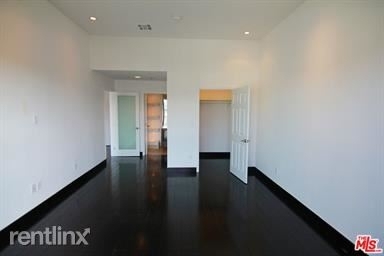 8811 Burton Way Apt 503 - Photo 1