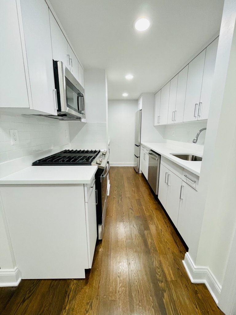 405 East 56th Street - Photo 0