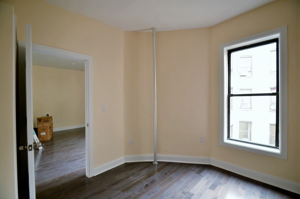 554 West 148th Street - Photo 9