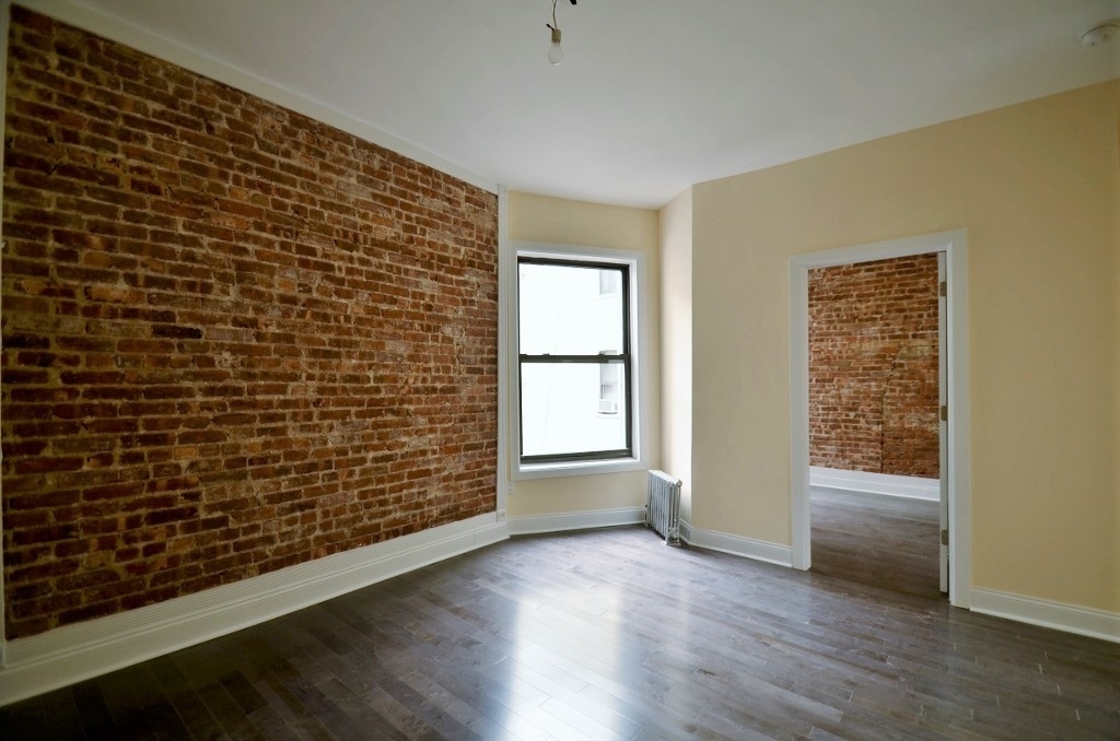 554 West 148th Street - Photo 1