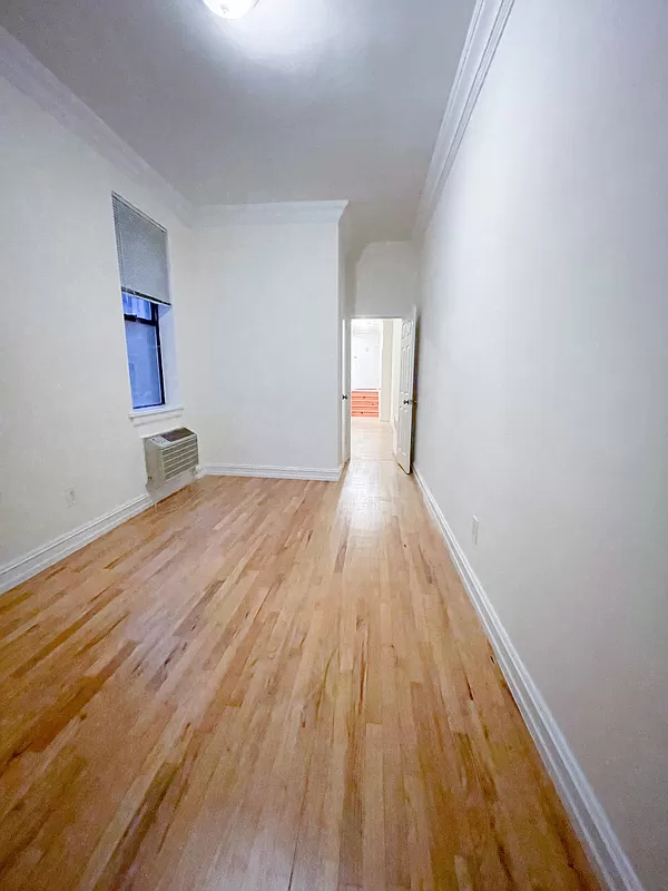 191 East 76th Street - Photo 2