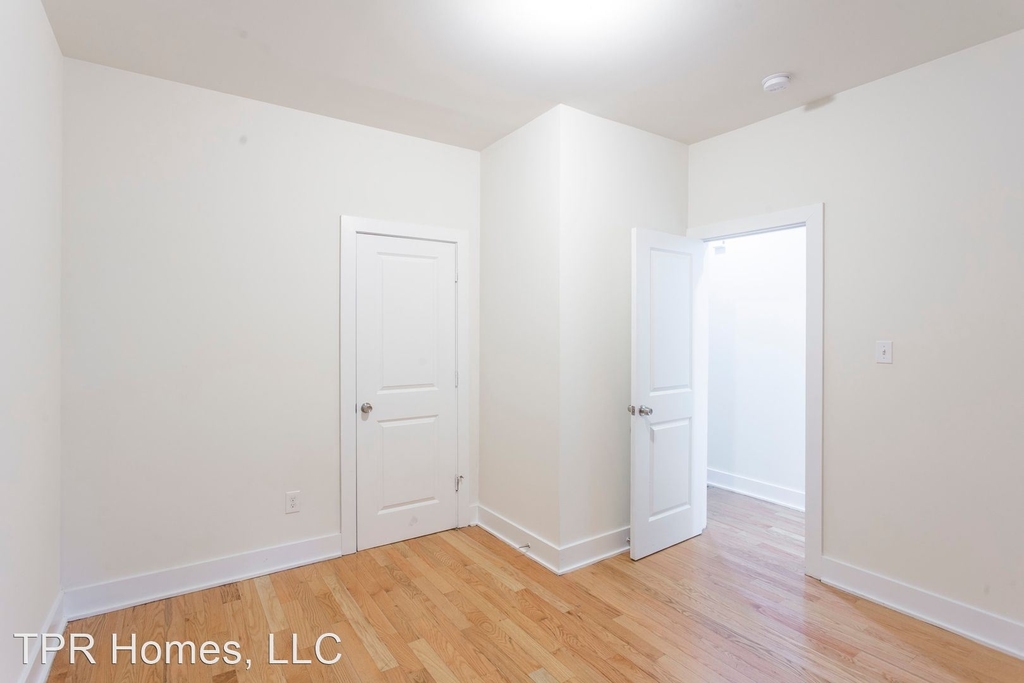 1706 Fontain St - Photo 15