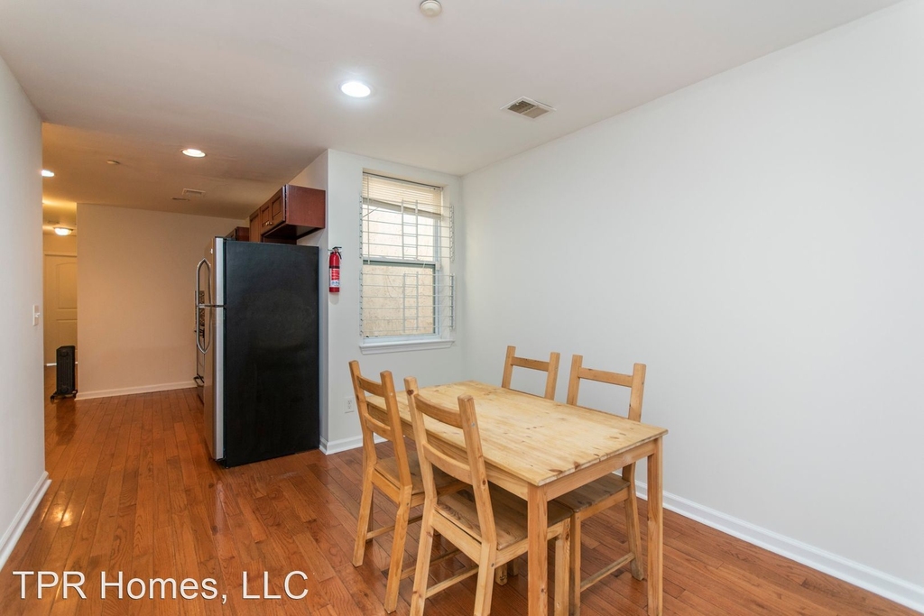 2353 N Park Ave - Photo 1