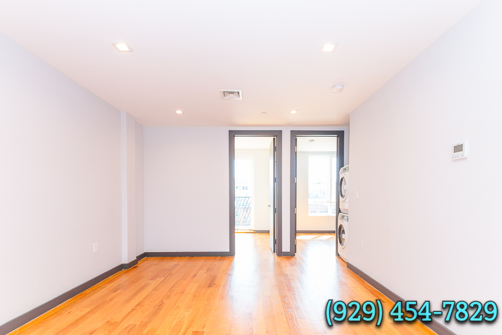 268 Metropolitan Avenue - Photo 7