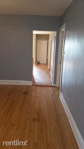 2636 N Springfield Ave Apt 3 - Photo 9