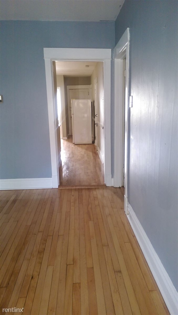 2636 N Springfield Ave Apt 3 - Photo 2