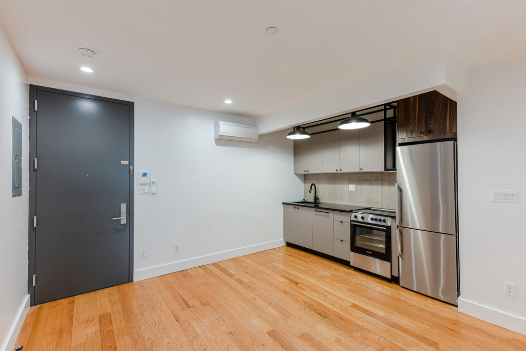 620 Parkside Avenue - Photo 6