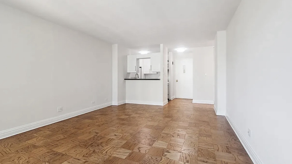 400 East 71st Street - Photo 1