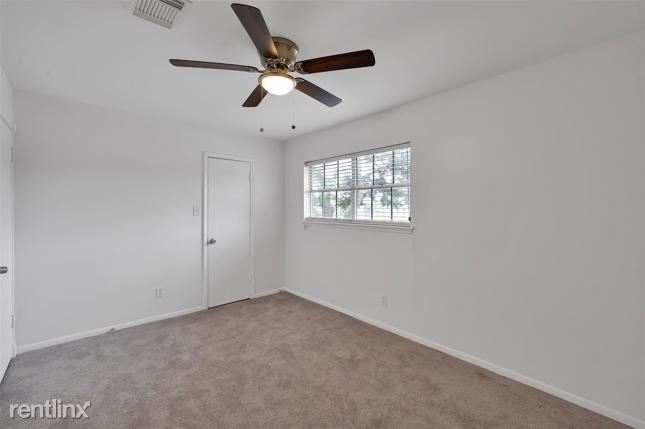 6010 Golden Forest Drive - Photo 14