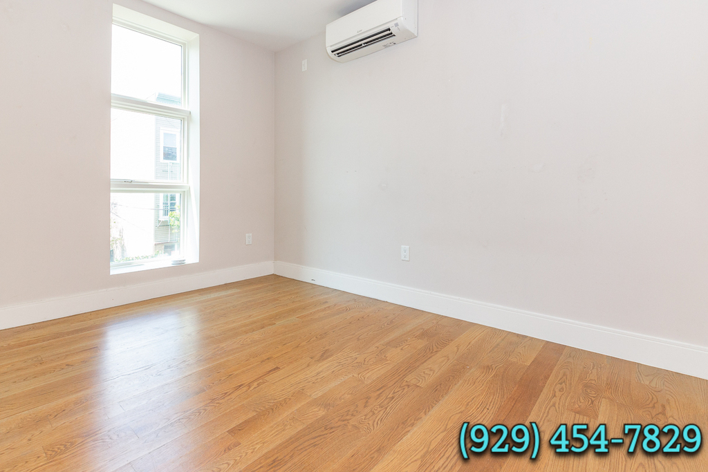 259 Evergreen Avenue - Photo 11