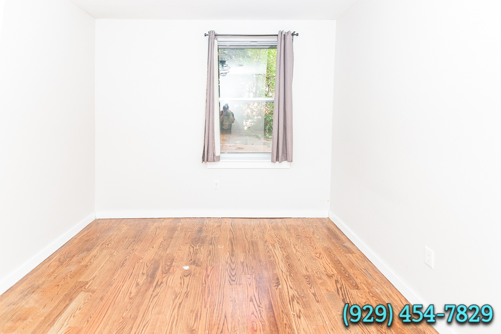 274 Jefferson Avenue - Photo 8