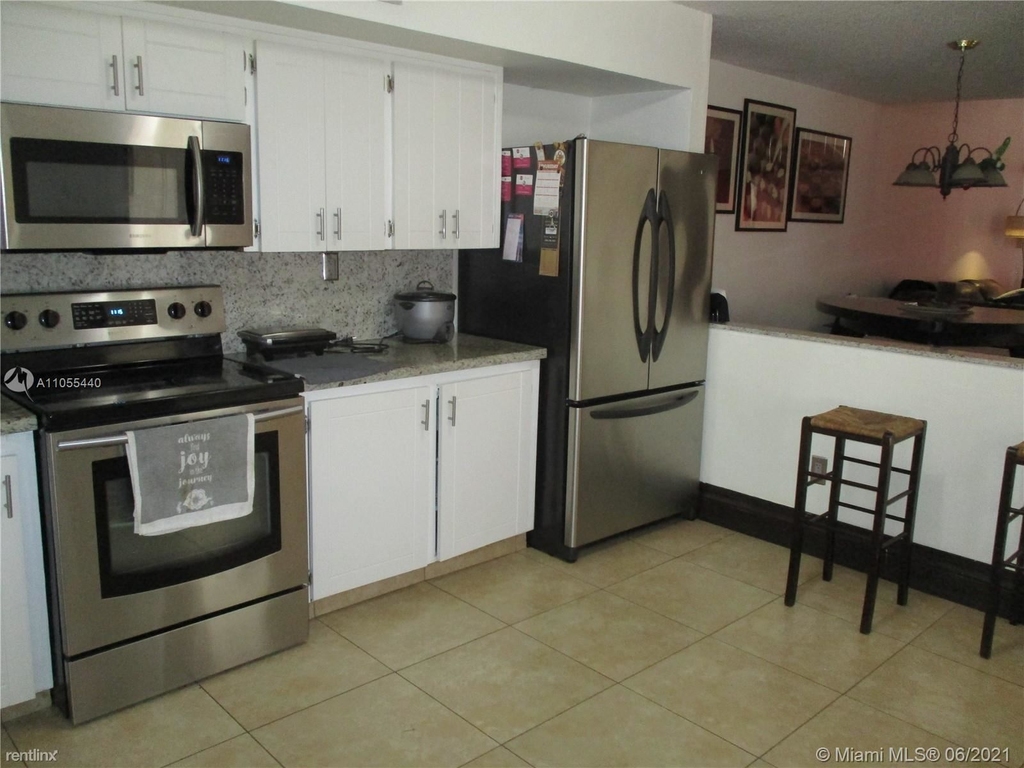 7030 Sw 112th Ct - Photo 14