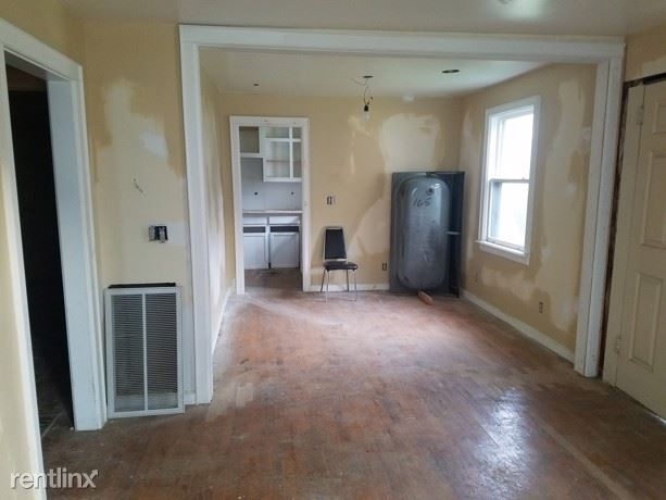 2408 Alameda Street - Photo 1