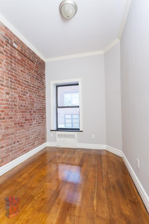 321 West 16th Street - Photo 6