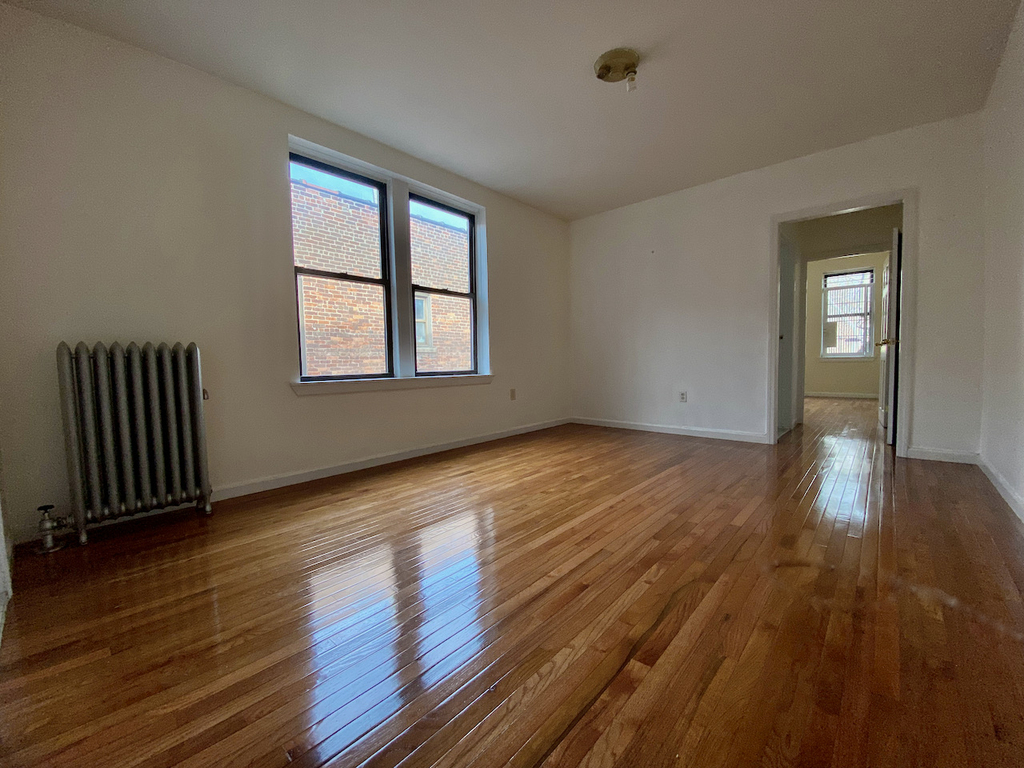 4500 Broadway - Photo 1