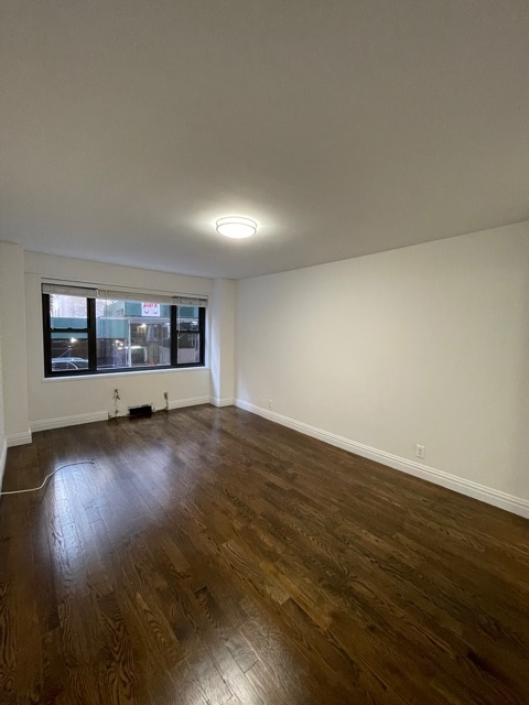 405 East 56th Street - Photo 10