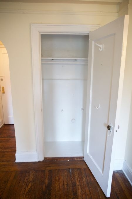 Furnished West Village Studio Available Short and Long-Term Full Kitchen - Photo 5