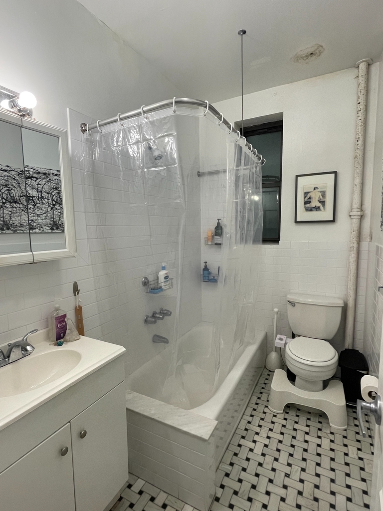 121 Parkside Avenue - Photo 5