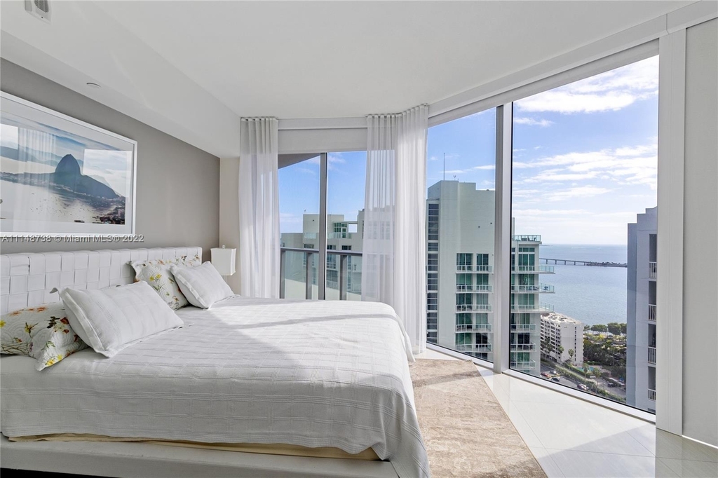 1300 Brickell Bay Dr - Photo 9