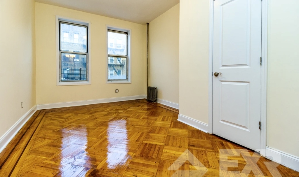 864 Nostrand Avenue - Photo 3