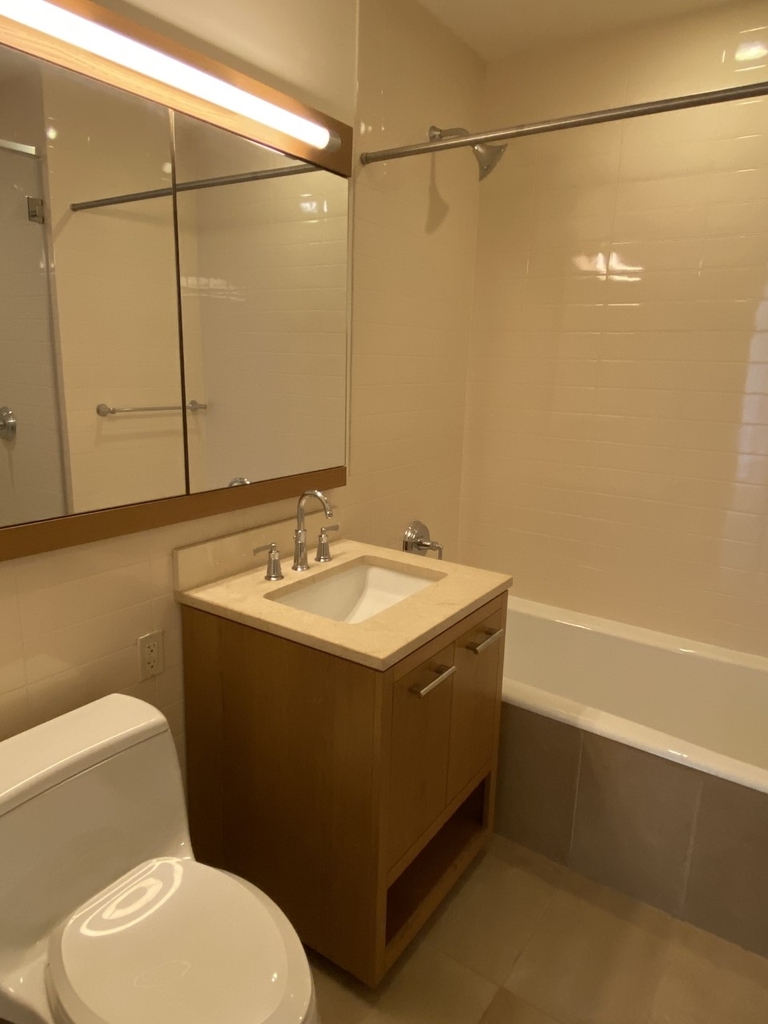 400 West 63rd Street - Photo 13