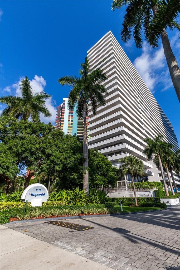 1627 Brickell Ave - Photo 31