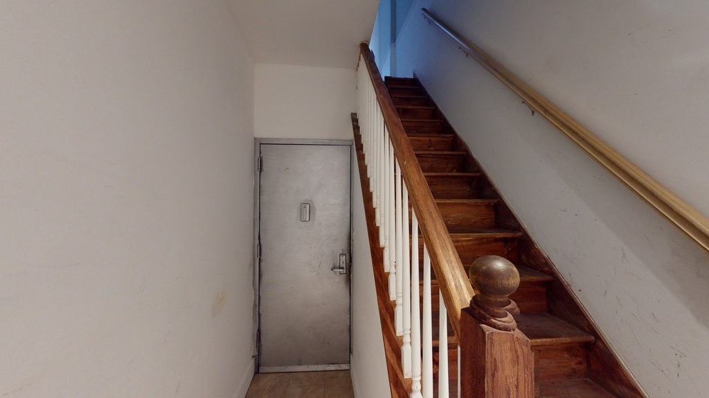 907 Nostrand Avenue - Photo 9