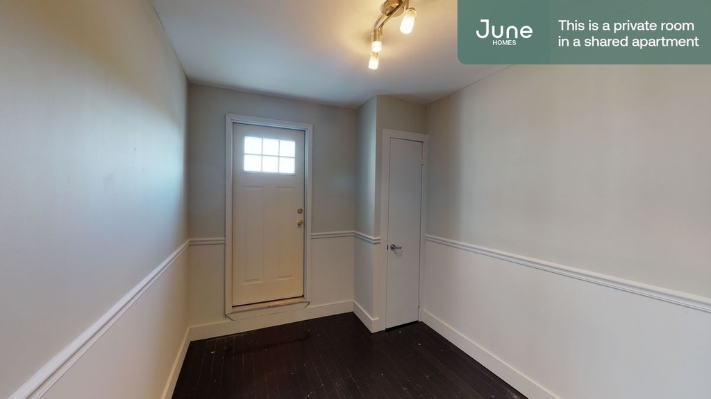 907 Nostrand Avenue - Photo 5