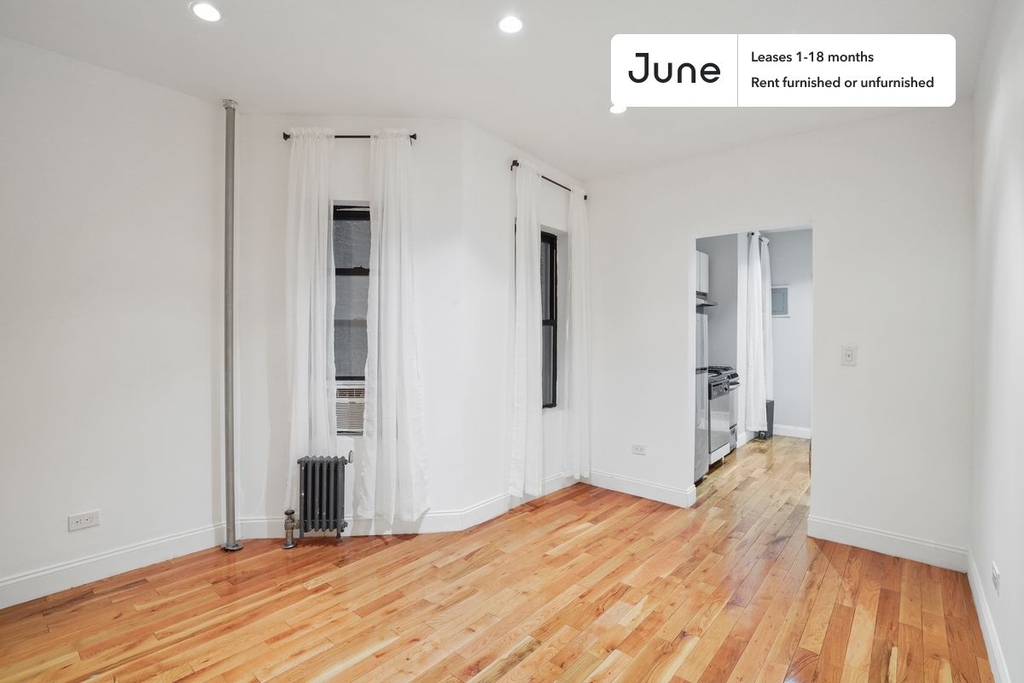 715 East 5th Street - Photo 2