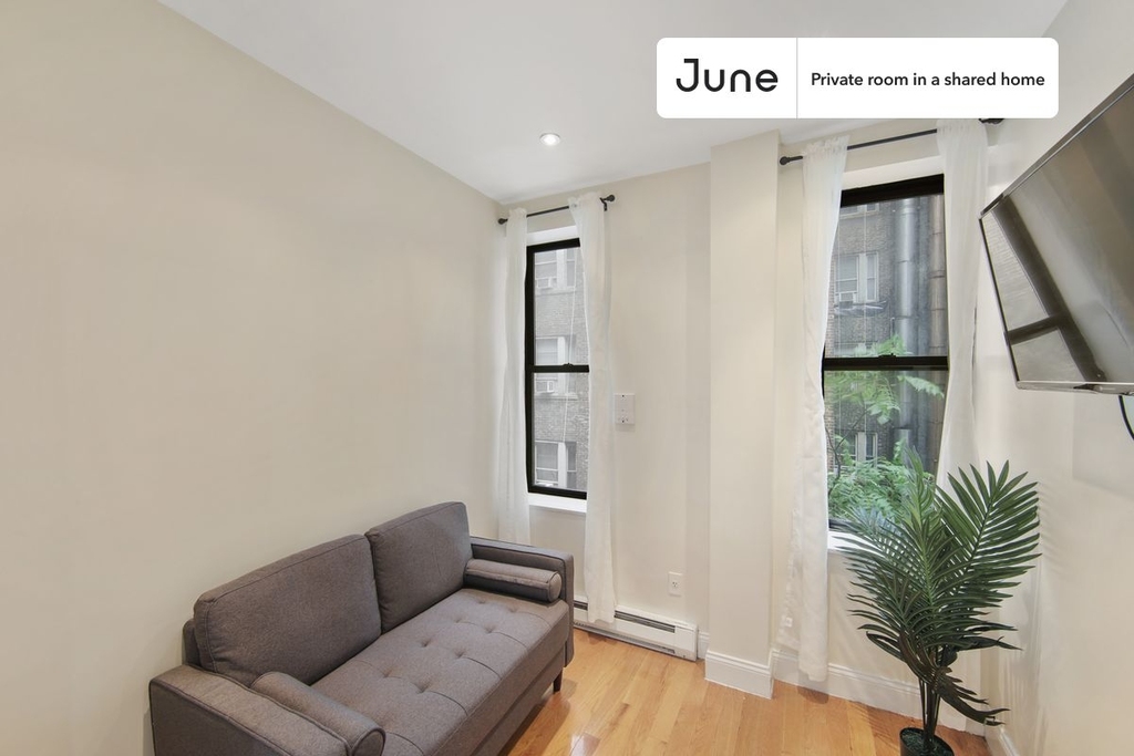 235 West 109th Street - Photo 10