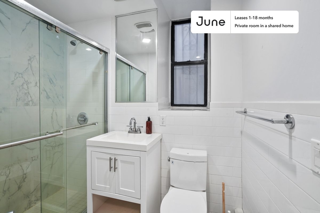 184 Claremont Street - Photo 10