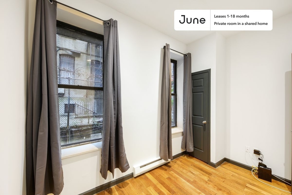 172 West 107th Street - Photo 7