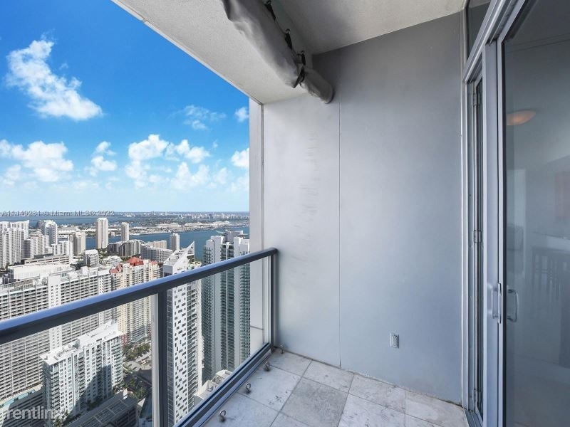 1425 Brickell Ave 58c - Photo 11