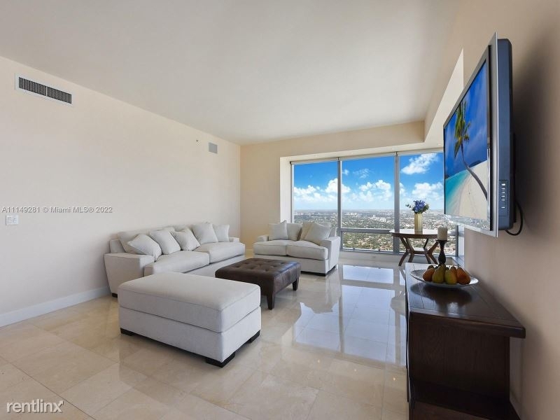 1425 Brickell Ave 58c - Photo 1