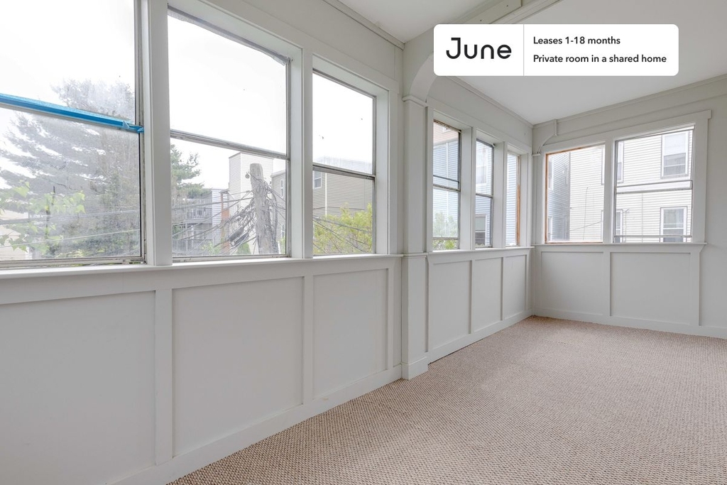 114 Boston Street - Photo 11