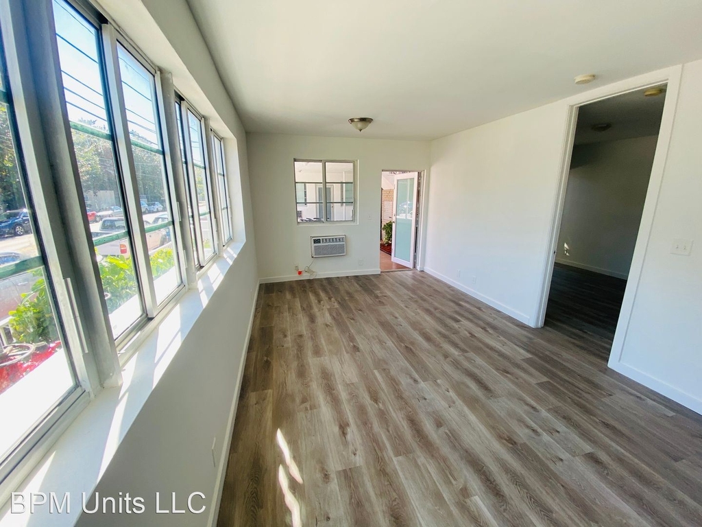 7930-7950 Tatum Waterway Drive - Photo 6