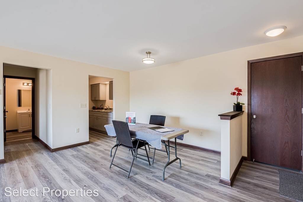 4340 - 4356 W. Loomis Rd. - Photo 4