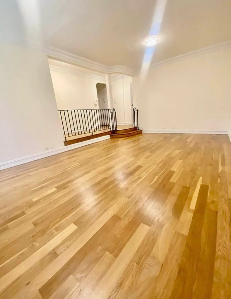 East 46th Street / Alcove Studio - Photo 4