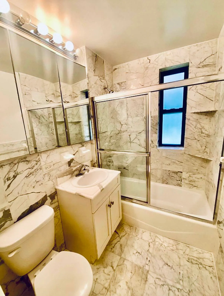 East 46th Street / Alcove Studio - Photo 5